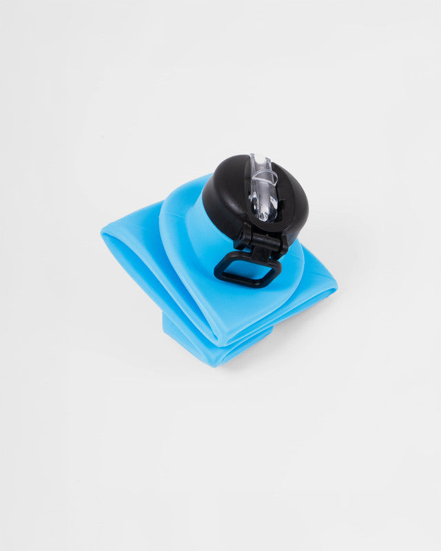 Botella Plegable Travesía, Azul, vista posterior, Silicón, con Silicón colapsable, mantiene tu bebida a la temperatura ideal