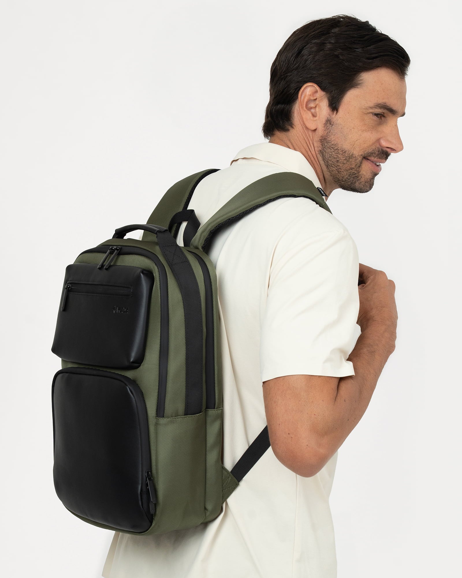 Mochila Formal MAJA® Ónix 20 L