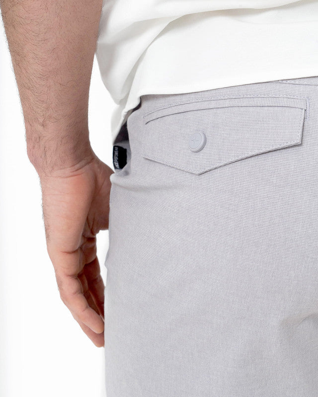 Short MAJA® Origen, Gris, vista lateral, fit Regular, Poliéster, con Repelente al agua, cómoda para entrenamiento