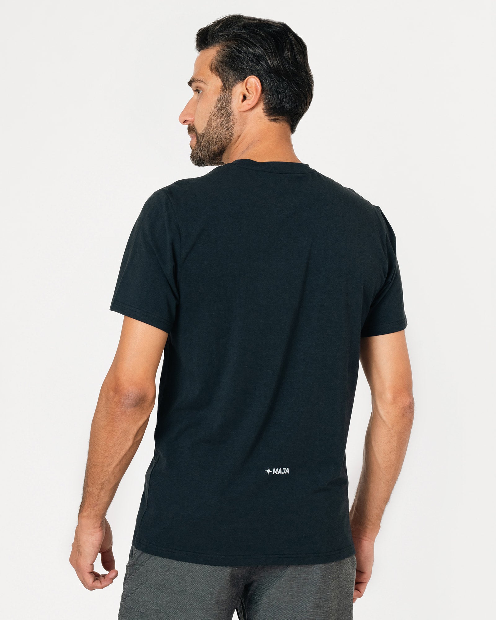 Playera MAJA® Emblema Propela