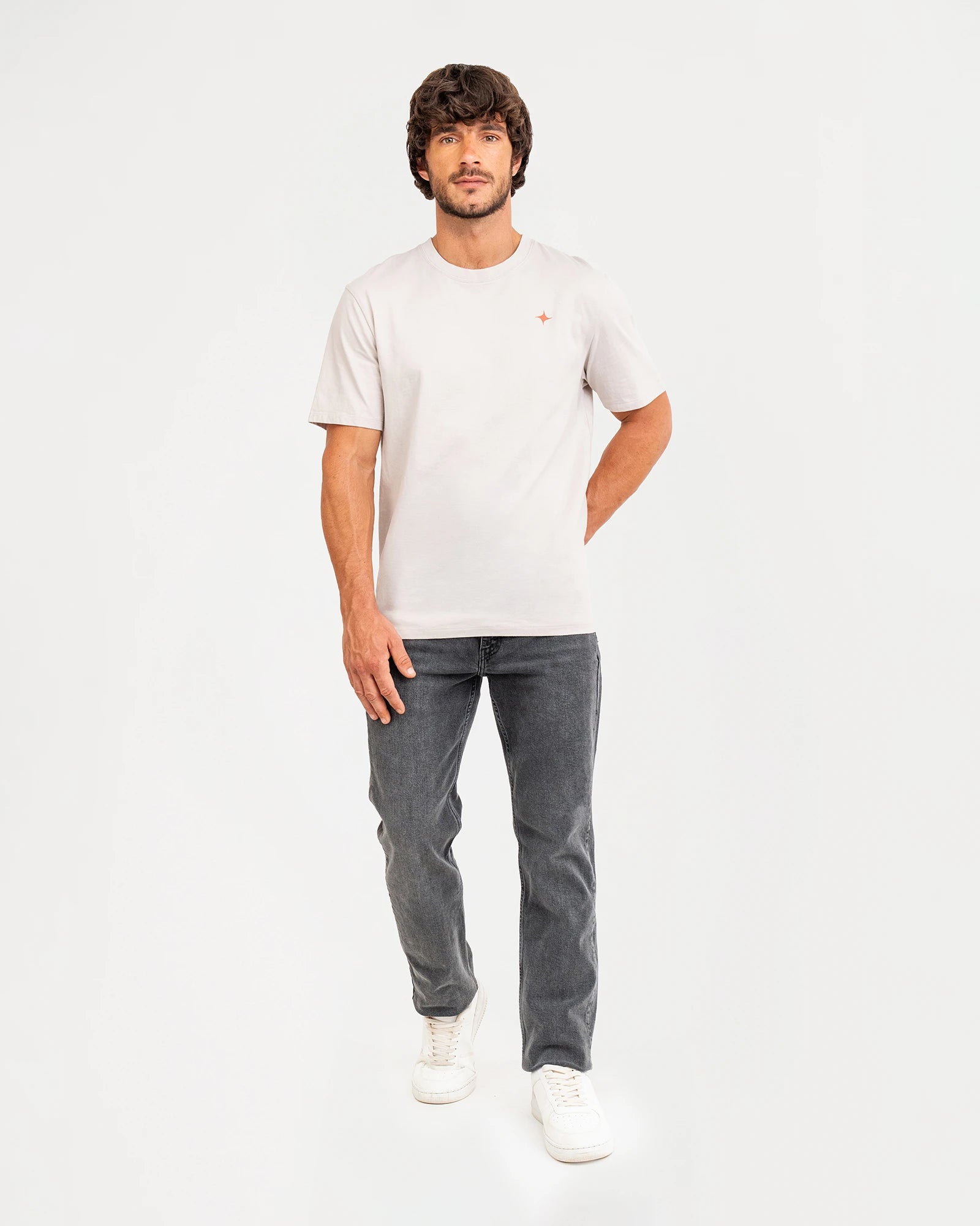 Playera Gráfica MAJA® Aventura