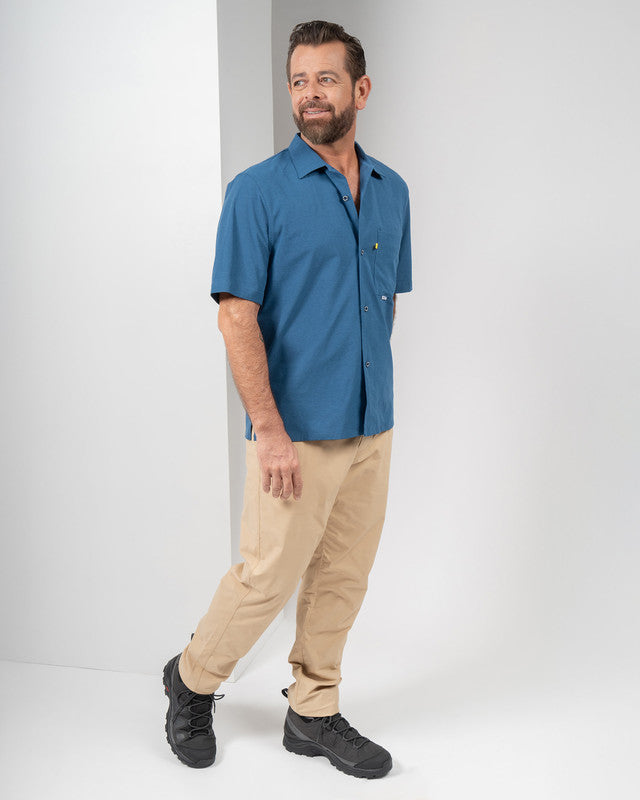 Camisa Viajero, Azul marino, detalle, fit Regular, Poliéster, con Tela estiramiento 4 vías, ideal para oficina