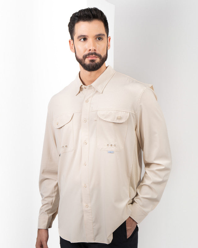 Camisa MAJA® Outdoor Signature, Khaki claro, vista frontal, fit Relajado, Poliéster, con Tela antidesgarro, ideal para oficina