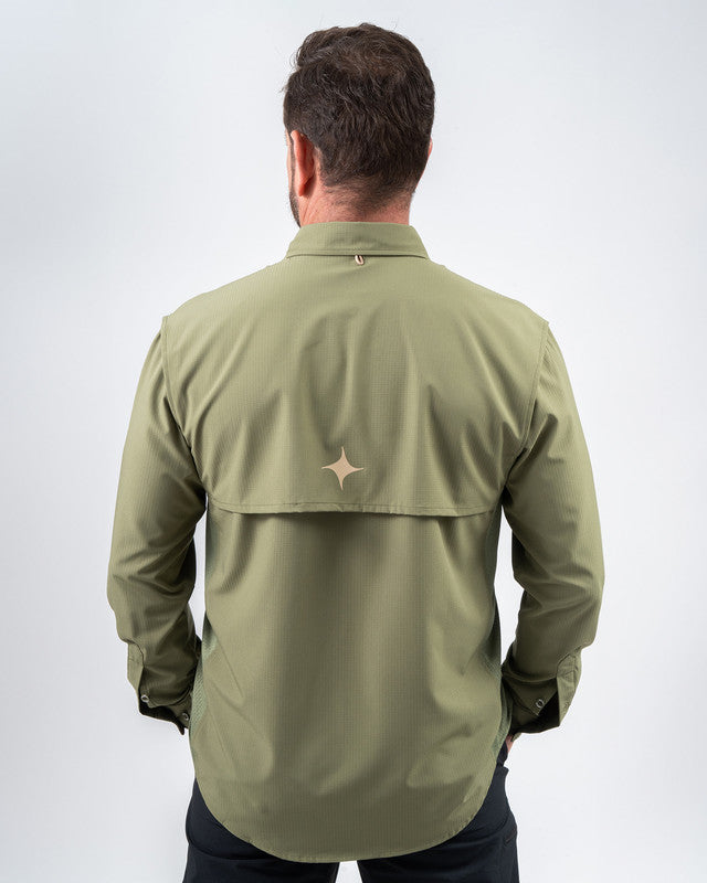 Camisa MAJA® Outdoor Signature, Olive green, vista posterior, fit Relajado, Poliéster, con Tela antidesgarro, ideal para oficina