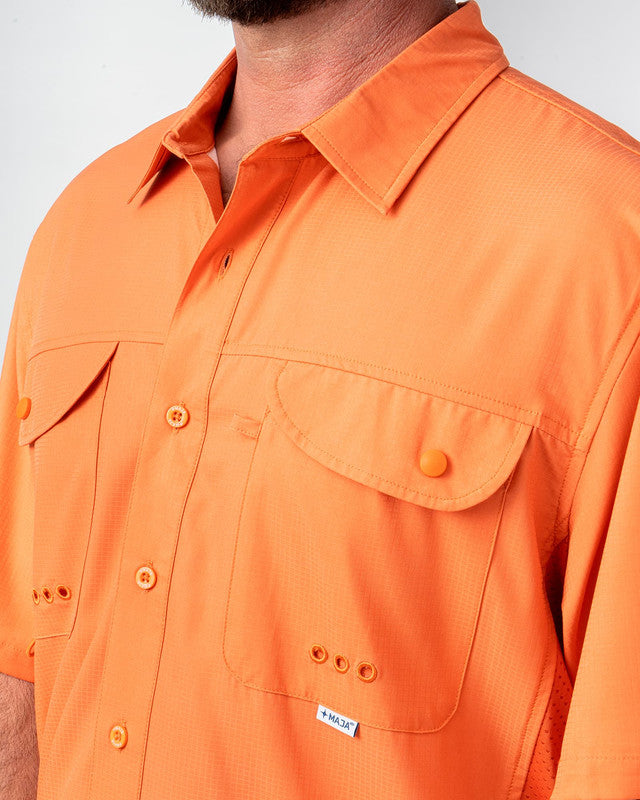 Camisa MAJA® Outdoor Signature, Naranja, vista lateral, fit Relajado, Poliéster, con Tela antidesgarro, ideal para oficina