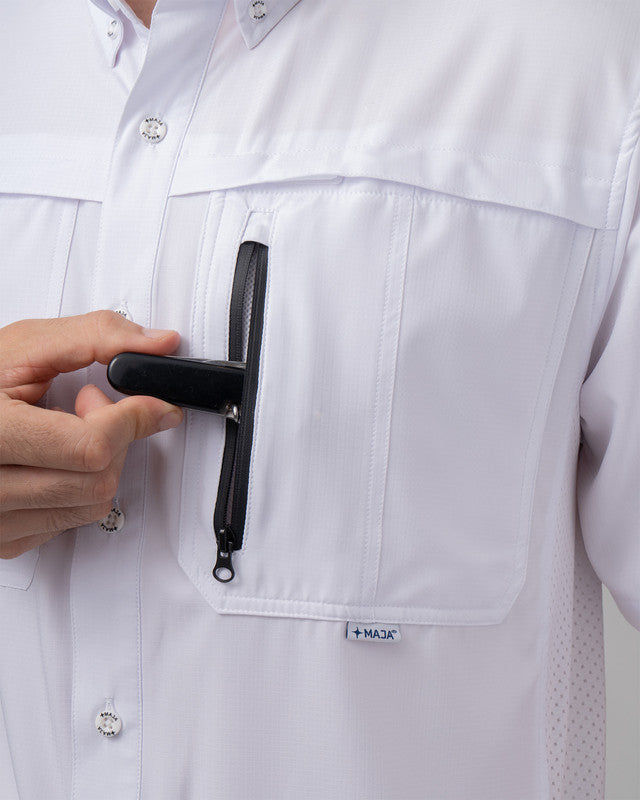 Camisa Tripulante, Blanco, vista lateral, fit Regular, Poliéster, con Paneles para ventilación, ideal para oficina