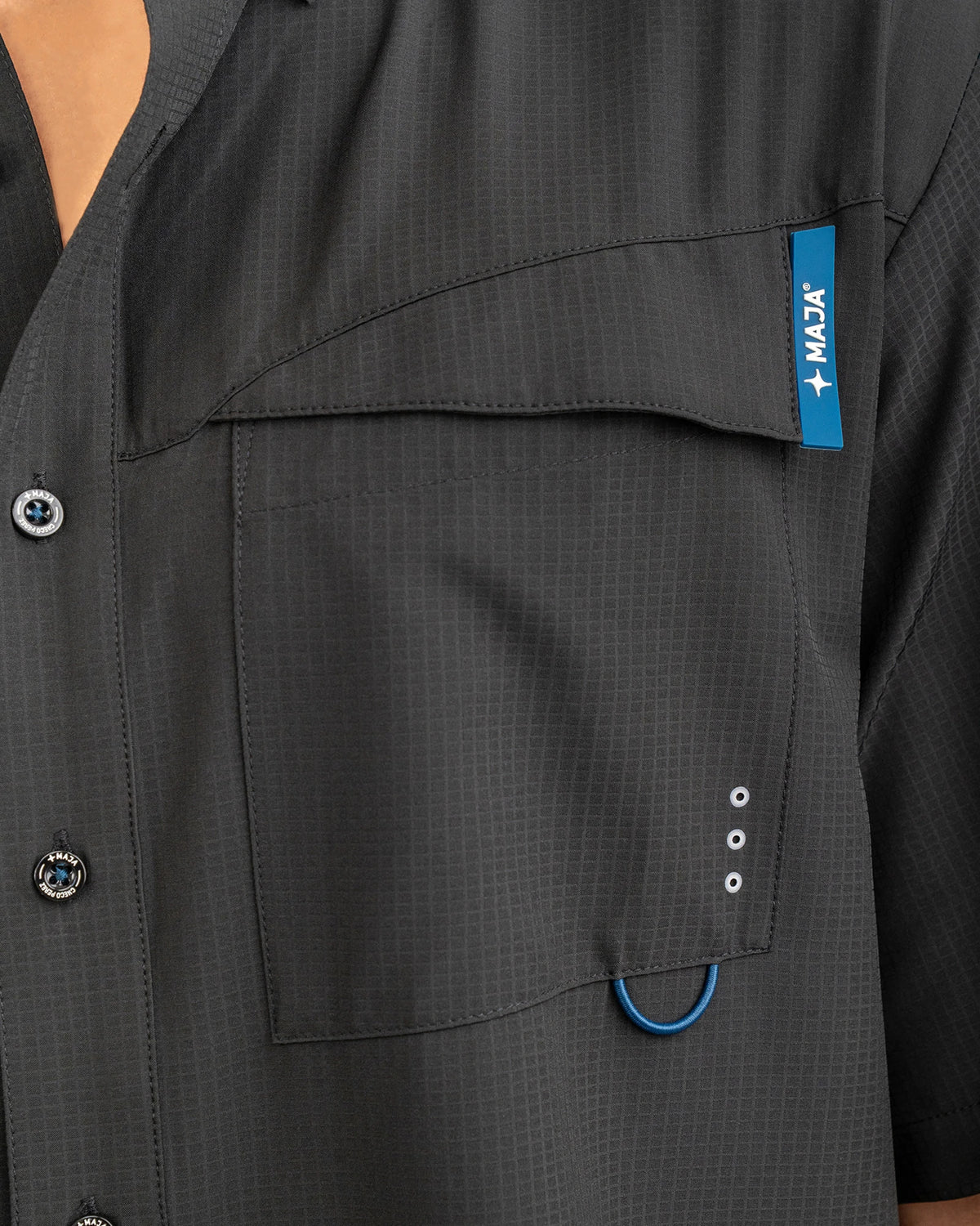 Camisa Outdoor Signature MAJA® Leyenda 2da Edición Checo Pérez