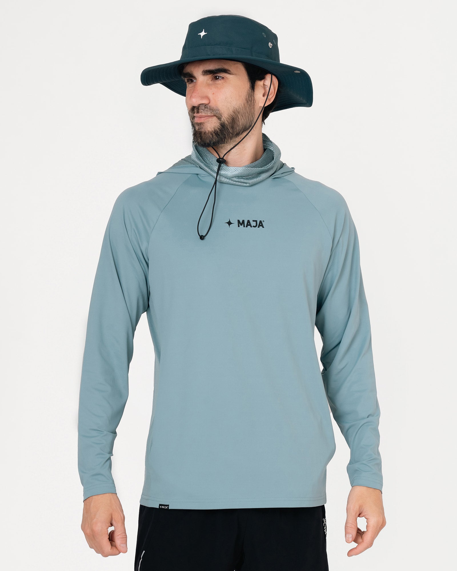 Playera Performance con Gorro y Máscara MAJA Bamboo