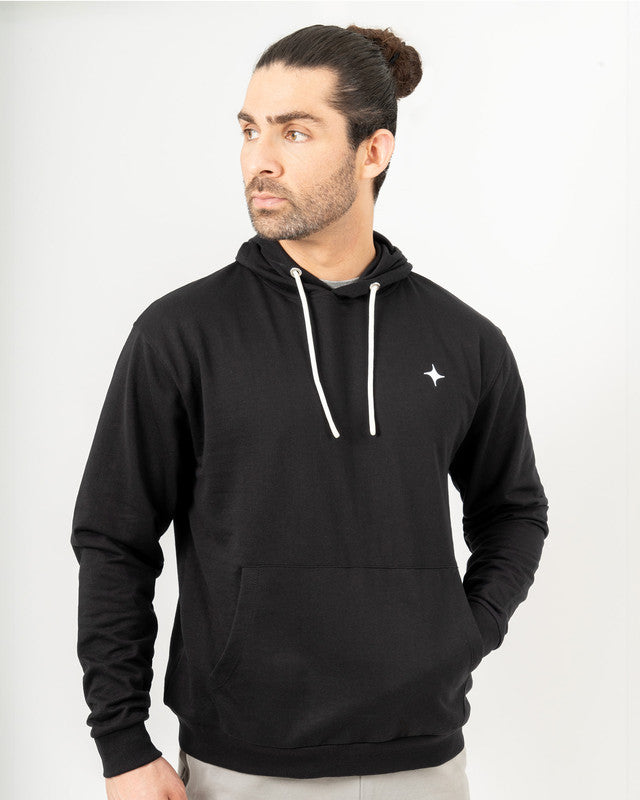 Hoodie MAJA® con capucha, Negro, vista frontal, fit Relajado, Poliéster, perfecta para climas fríos