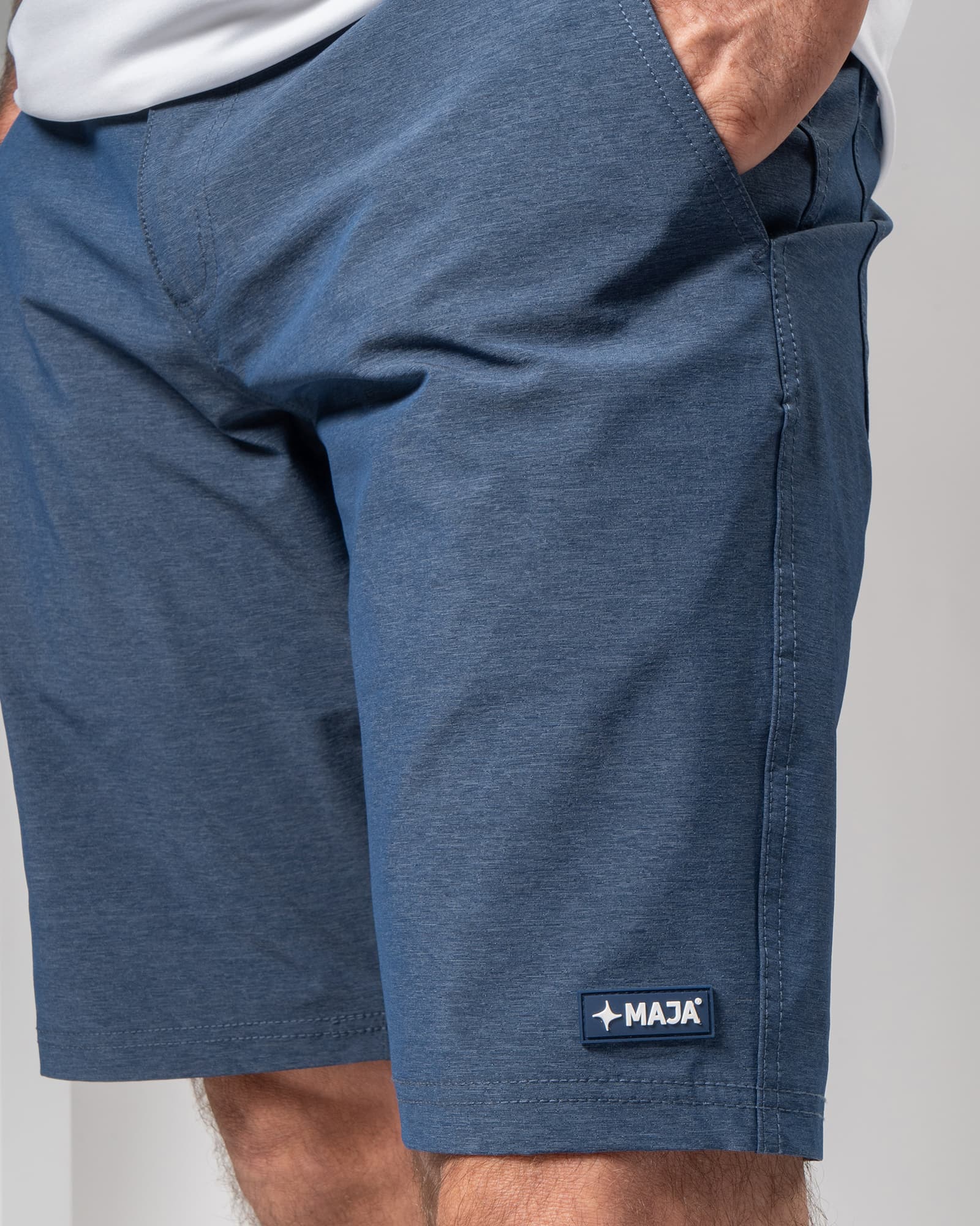 Short MAJA® Outdoor Signature