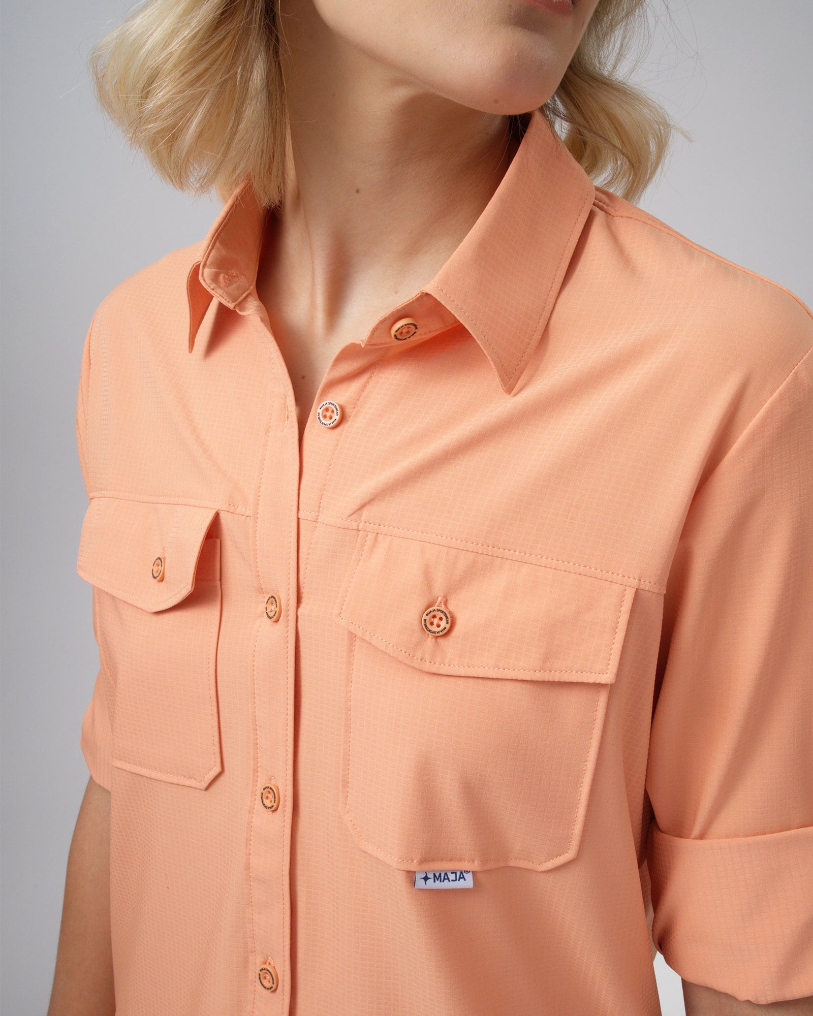 Camisa Outdoor Signature, Durazno, detalle, fit Regular, Poliéster, con Tela antidesgarro, ideal para oficina