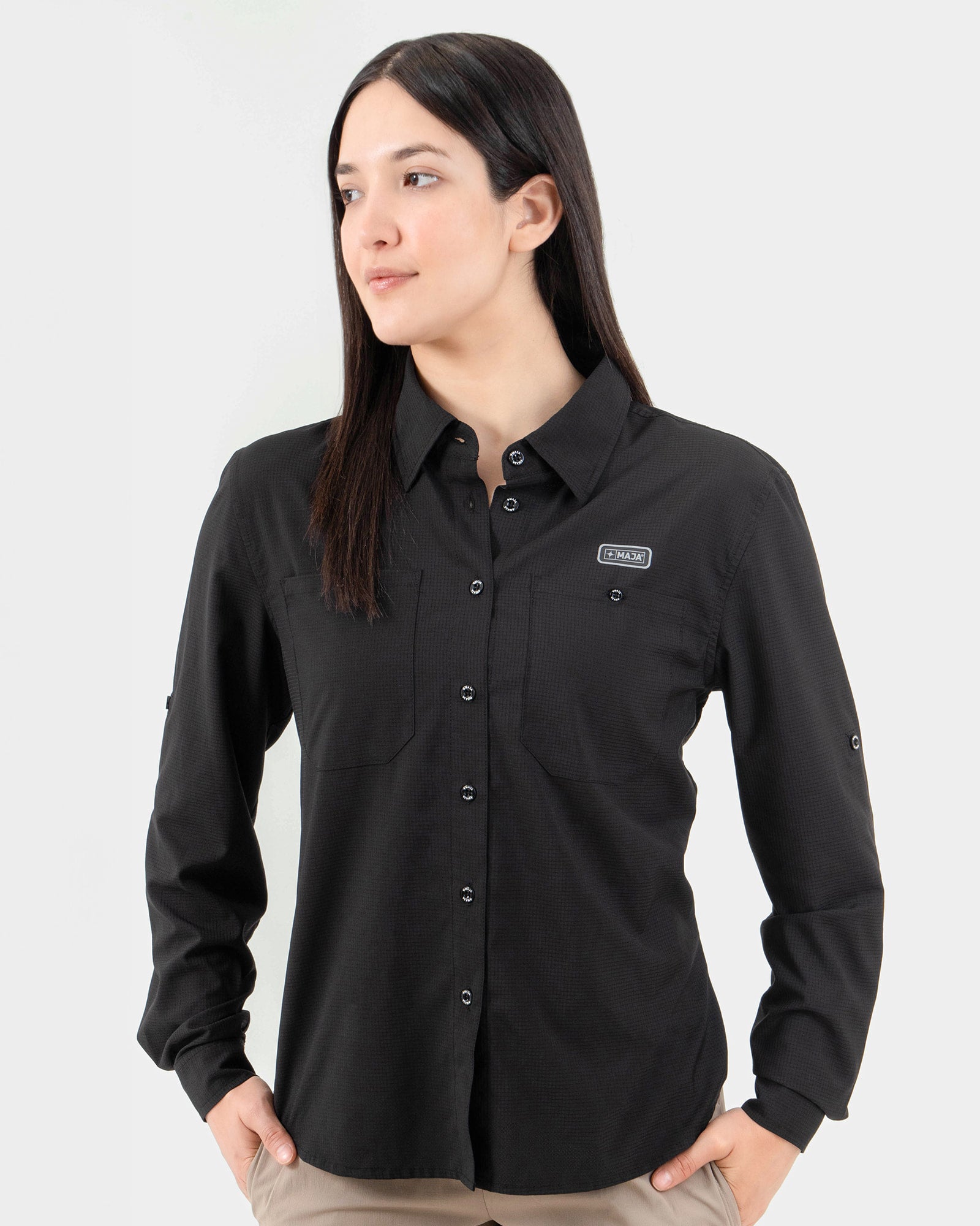 Camisa Pescadero, Negro, vista frontal, fit Relajado, Poliéster, con Textil microperforado, ideal para oficina