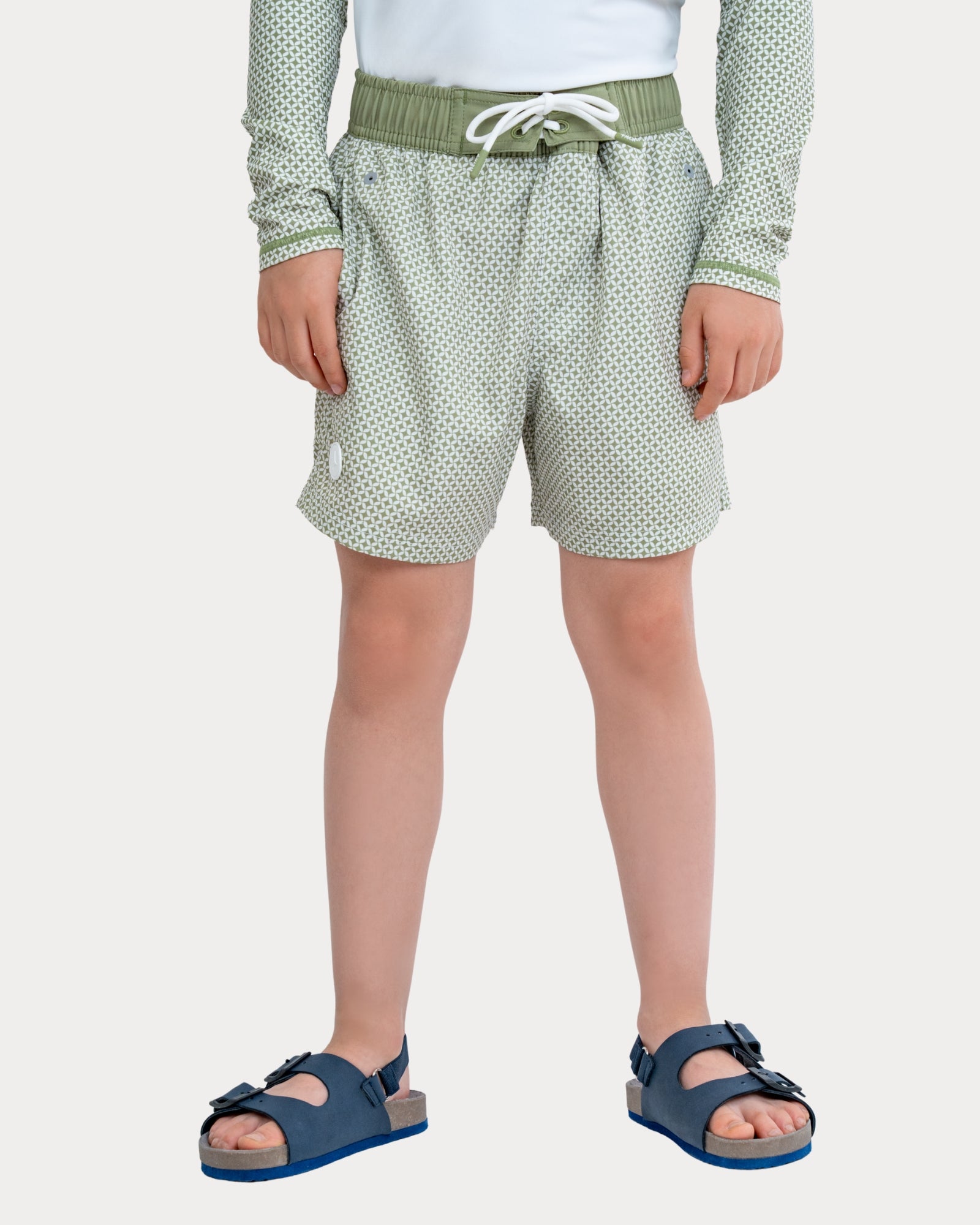 Set Playera Performance y Boardshort MAJA® KIDS