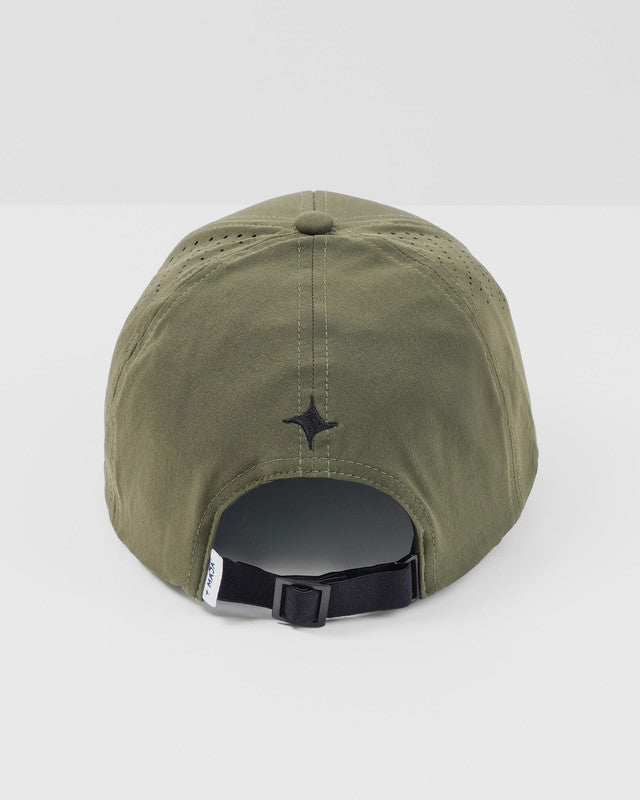 Gorra Snapback MAJA® Outdoor, Verde oscuro, vista posterior, Nylon, con Microperforación láser para ventilación, protección solar y estilo casual