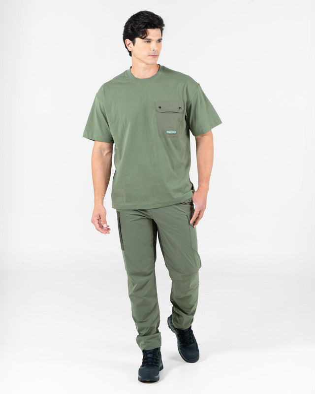 Camiseta con Bolsa JEEP® x MAJA® Liberty, Verde, detalle, fit Oversized, Algodón, uso versátil