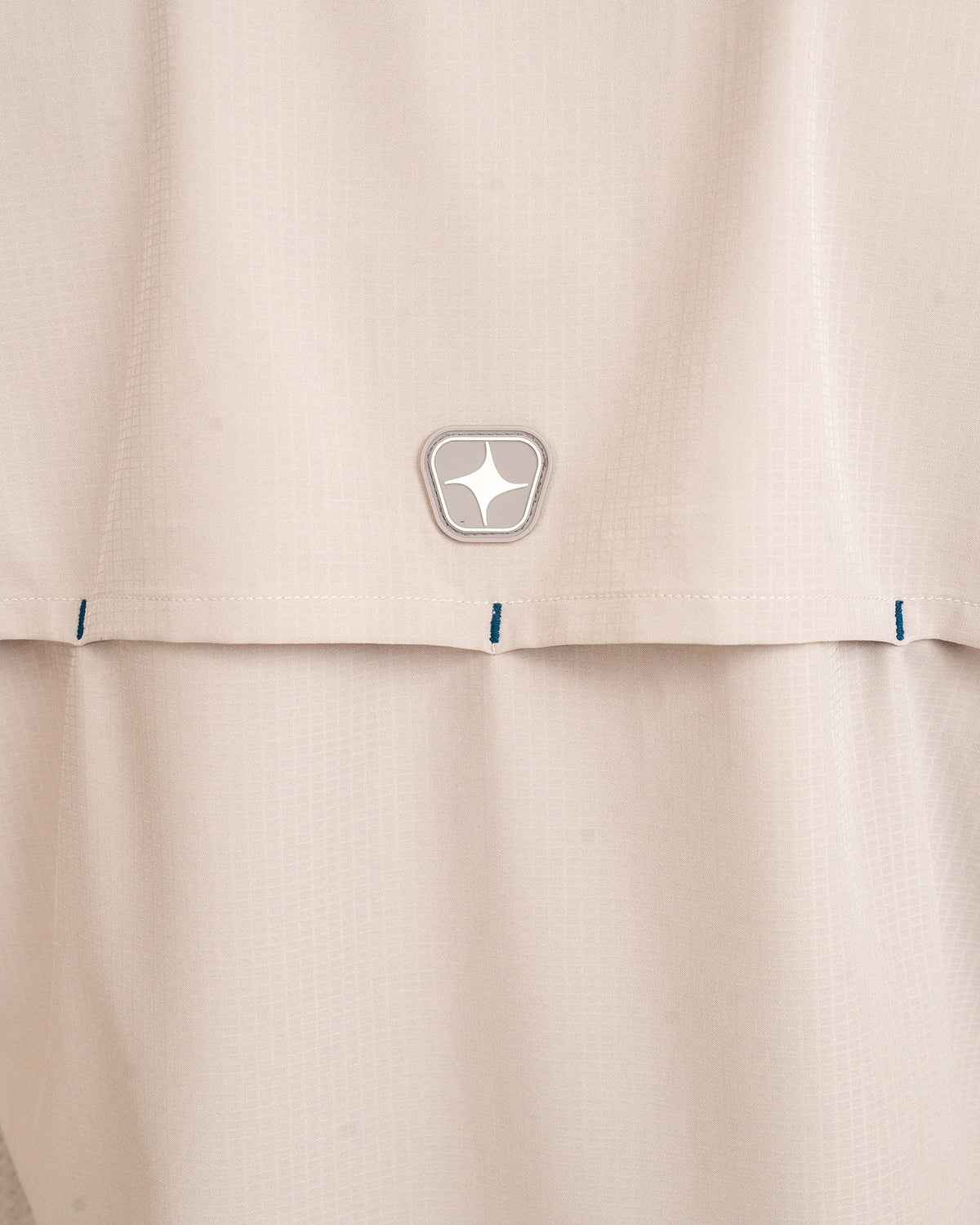Camisa Outdoor Equipo MAJA® Leyenda 2da Edición Checo Pérez