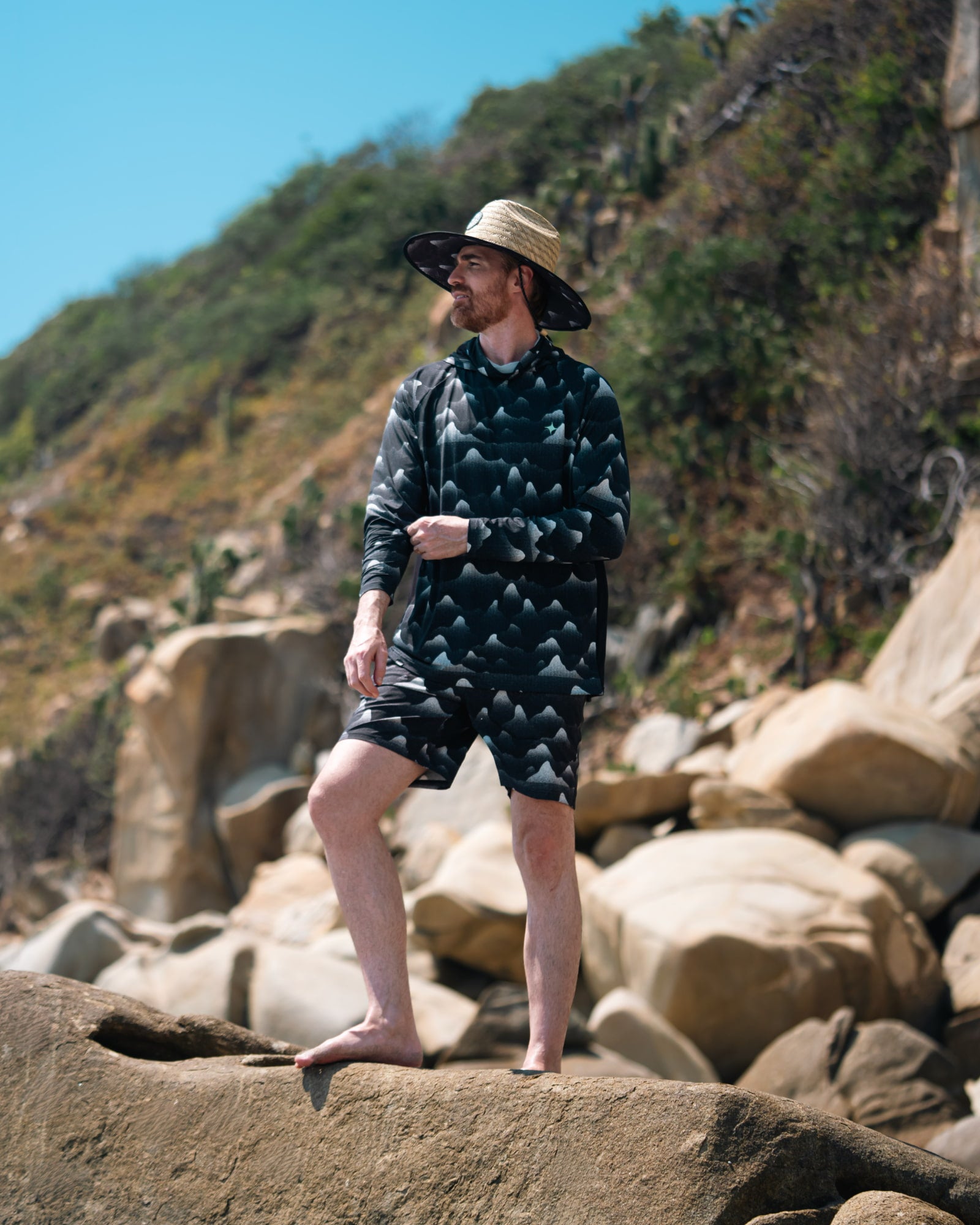 Playera Performance con Gorro MAJA® Sierra Madre