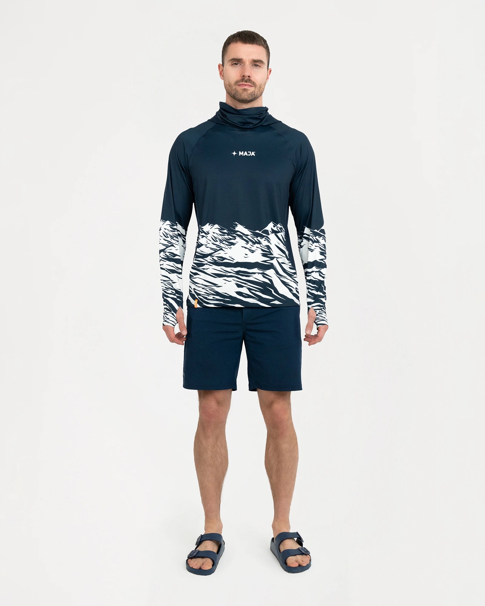 Playera Performance con Gorro y Máscara MAJA® Rocamar