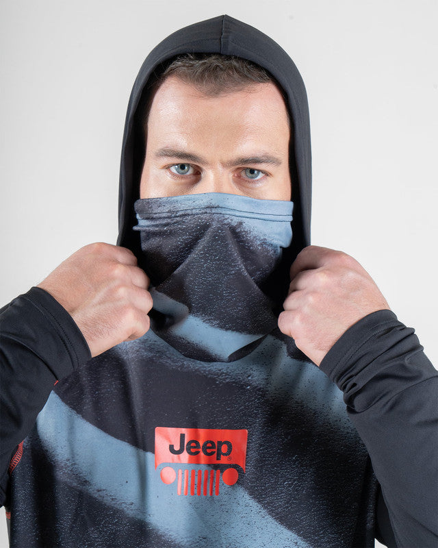 Rashguard Hoodie & Mask JEEP® x MAJA® Rubicon, Patrón duna negro, detalle, fit Relajado, Poliéster, con Páneles para ventilación, uso versátil