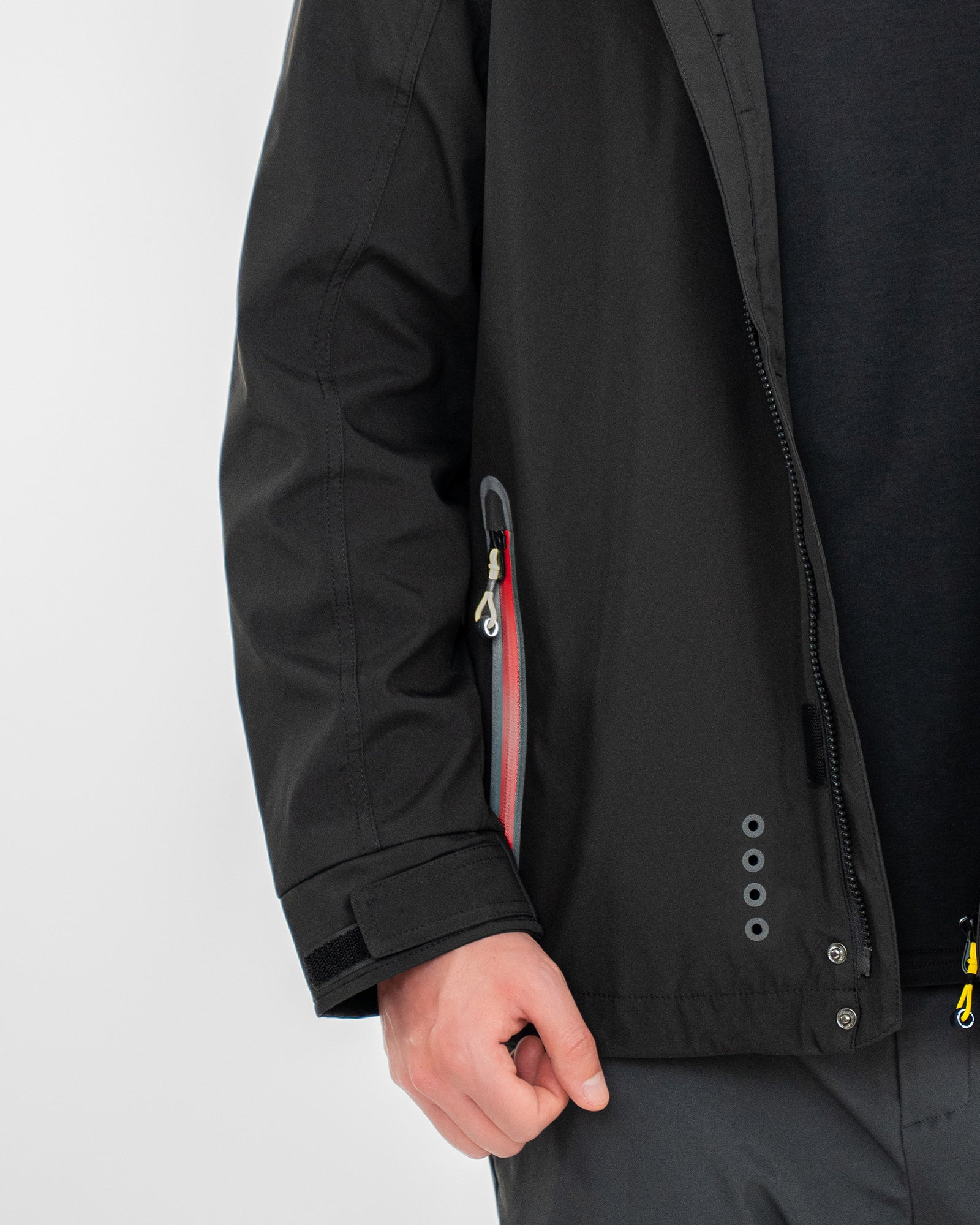 Chamarra Rompevientos MAJA® Grand Prix Edición Checo Pérez