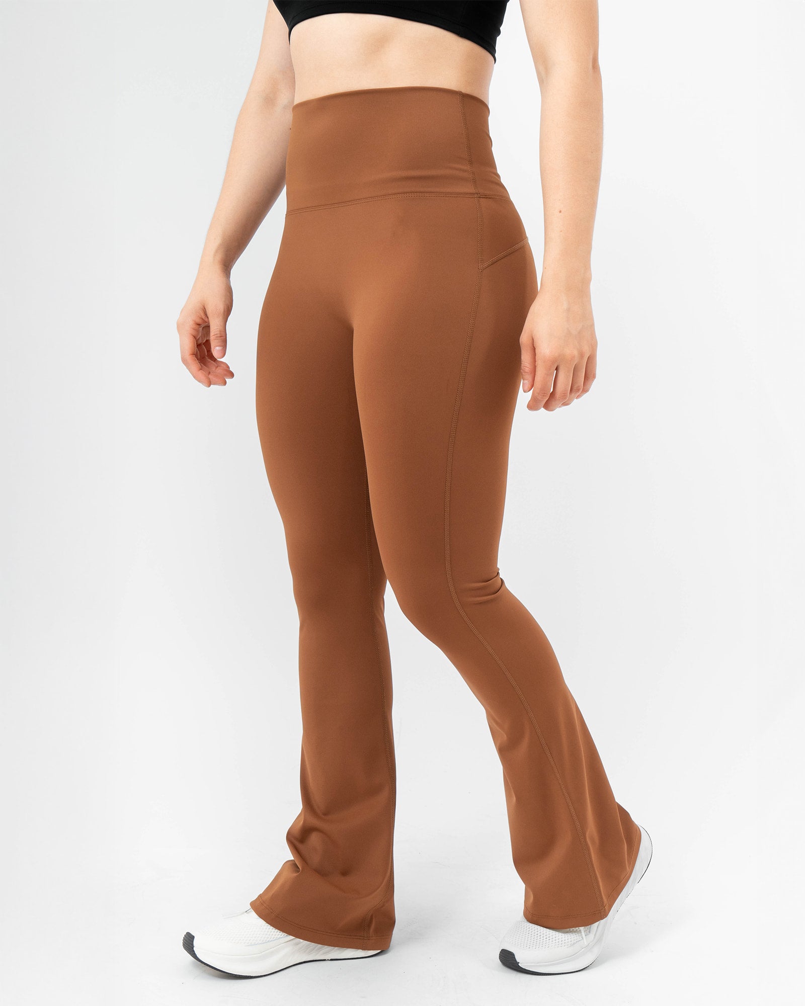Leggings Active Horizonte, Café, vista frontal, fit Slim, Poliéster, con Tela estiramiento 4 vías, cómoda para entrenamiento