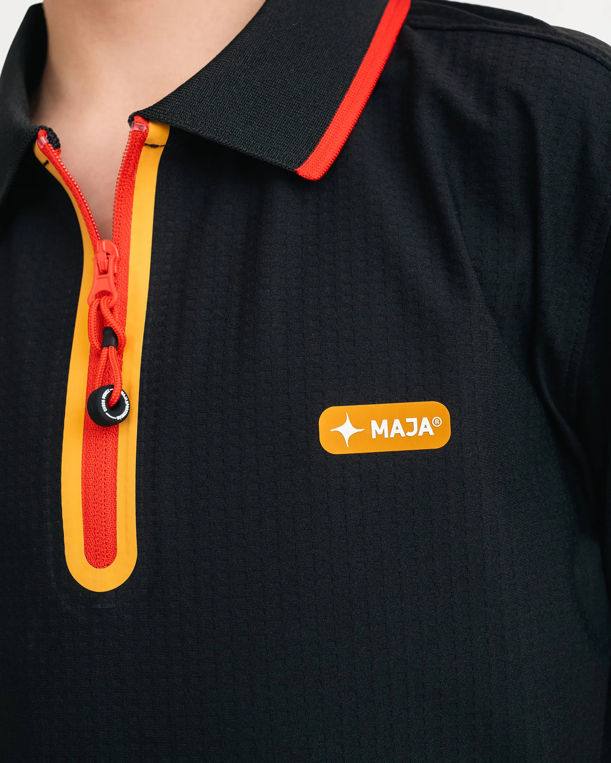 Playera Tipo Polo MAJA® KIDS Paddock 2da Edición Checo Pérez