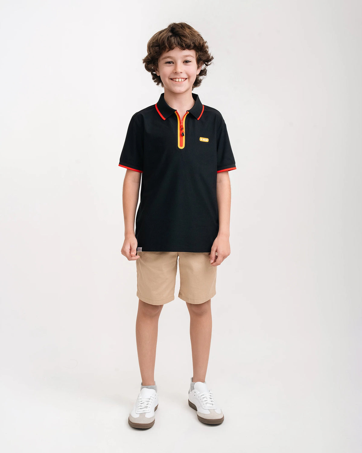 Playera Tipo Polo MAJA® KIDS Paddock 2da Edición Checo Pérez