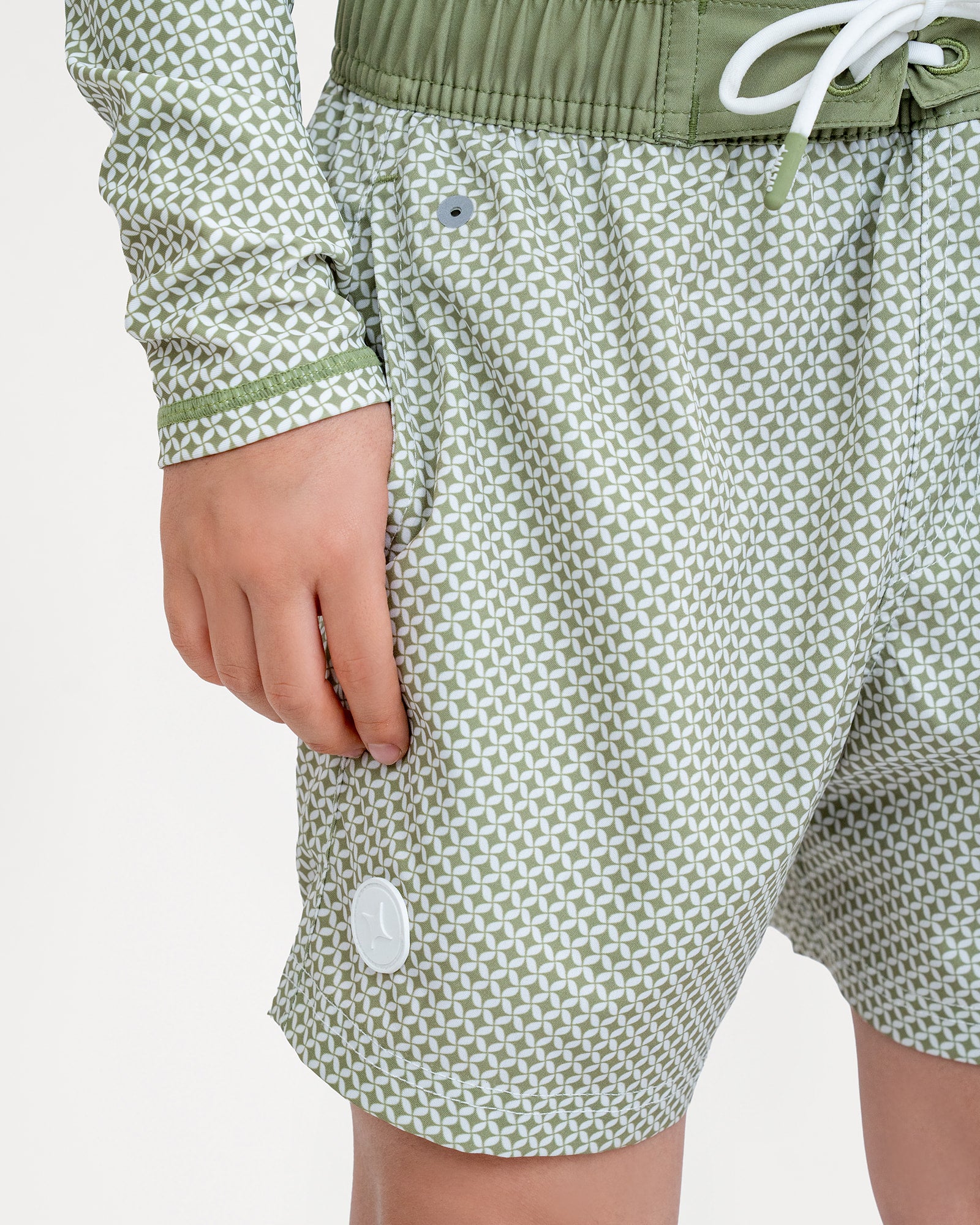 Set Playera Performance y Boardshort MAJA® KIDS