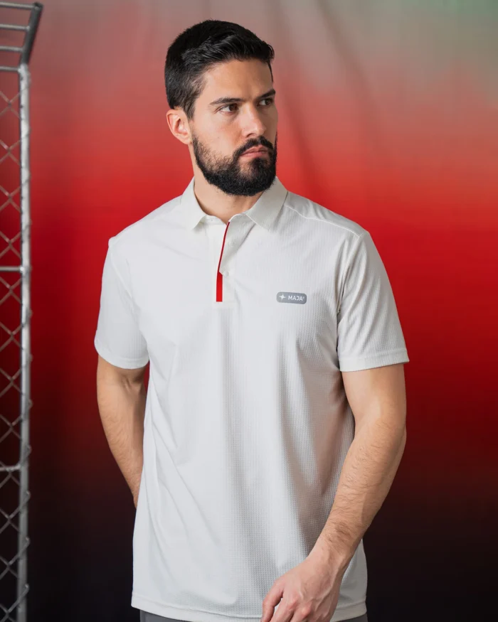 Playera tipo Polo MAJA® Piloto Edición Checo Pérez - Image 6